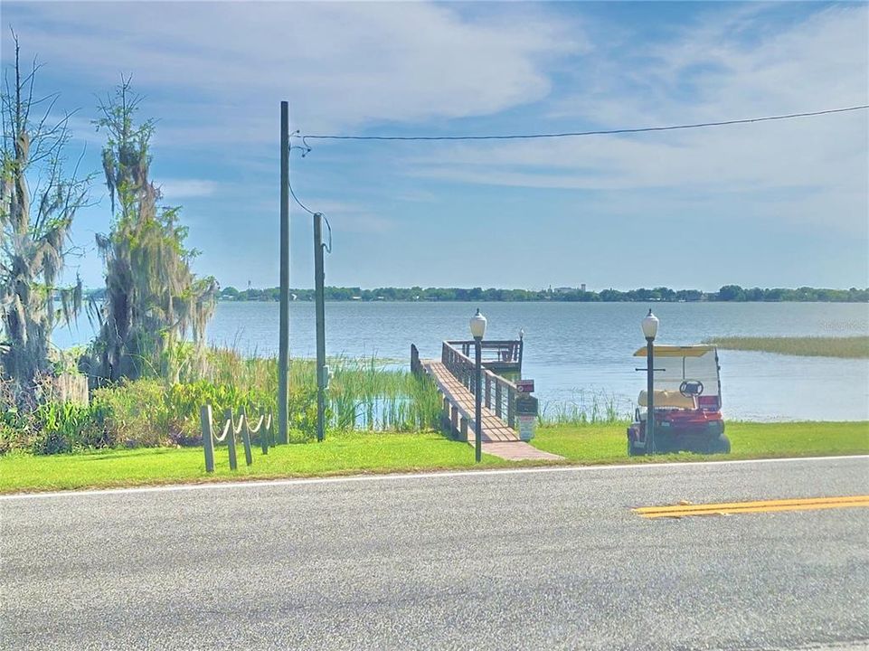 For Sale: $139,900 (2 beds, 2 baths, 1200 Square Feet)
