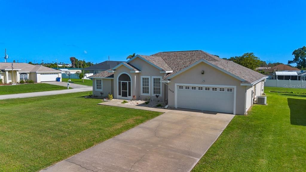 For Sale: $404,999 (4 beds, 2 baths, 2175 Square Feet)