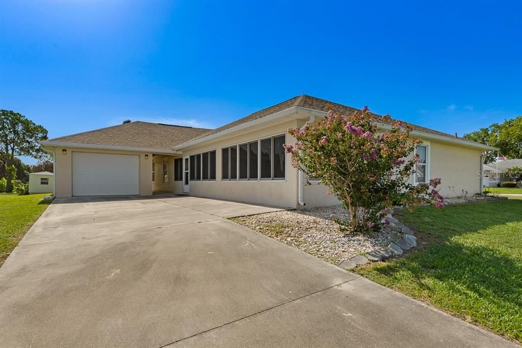For Sale: $404,999 (4 beds, 2 baths, 2175 Square Feet)