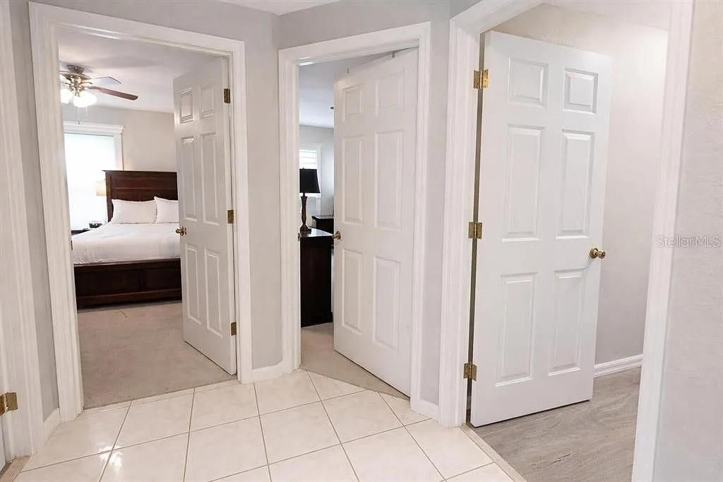 For Sale: $425,000 (4 beds, 3 baths, 2646 Square Feet)
