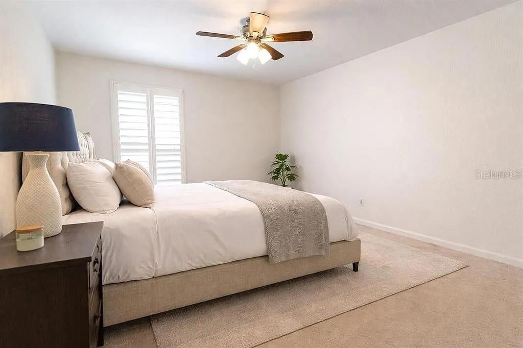 For Sale: $425,000 (4 beds, 3 baths, 2646 Square Feet)