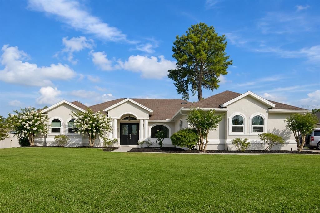 For Sale: $425,000 (4 beds, 3 baths, 2646 Square Feet)