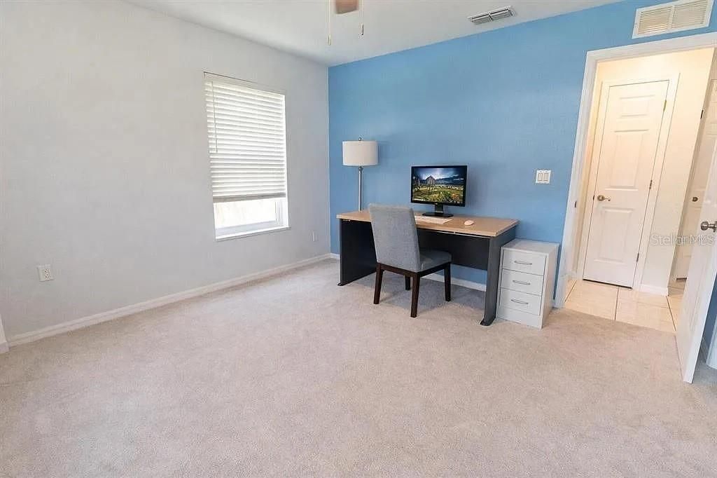 For Sale: $425,000 (4 beds, 3 baths, 2646 Square Feet)