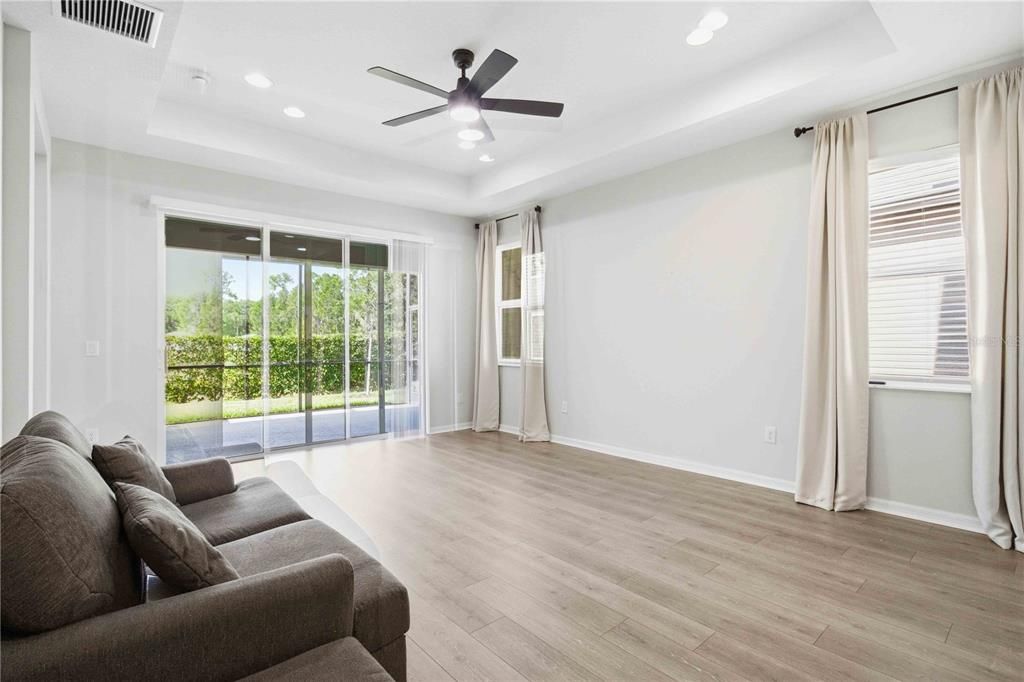 For Rent: $2,800 (2 beds, 2 baths, 1627 Square Feet)