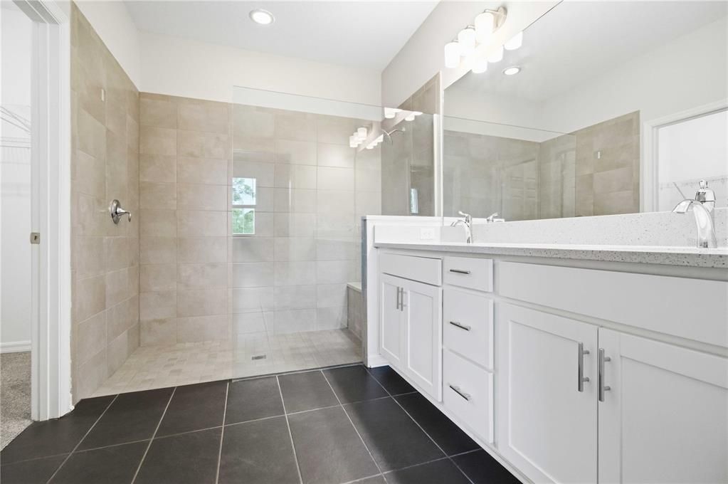 For Rent: $2,800 (2 beds, 2 baths, 1627 Square Feet)
