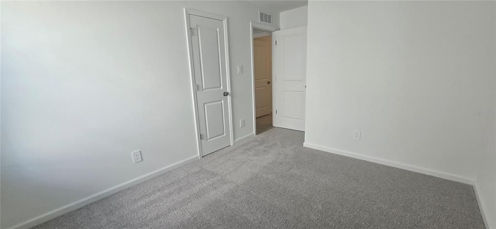 В аренду: $2,200 (4 спален, 2 ванн, 1600 Квадратных фут)