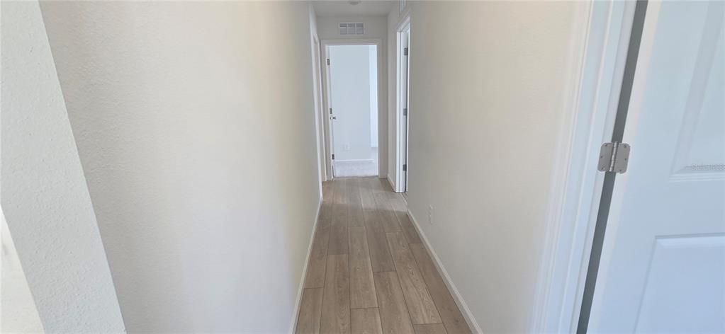 В аренду: $2,200 (4 спален, 2 ванн, 1600 Квадратных фут)