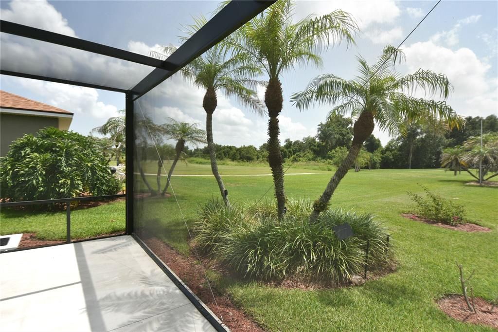 For Rent: $2,000 (2 beds, 2 baths, 1556 Square Feet)