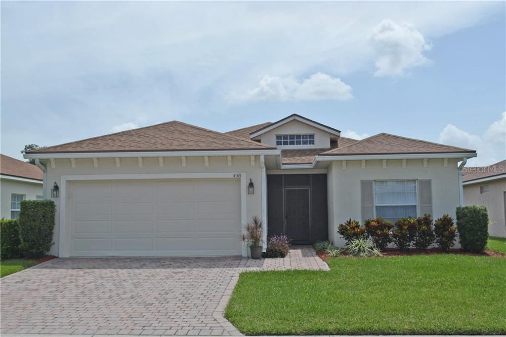 For Rent: $2,000 (2 beds, 2 baths, 1556 Square Feet)