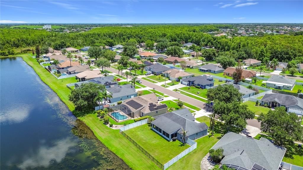 En Venta: $409,900 (3 camas, 2 baños, 1697 Pies cuadrados)