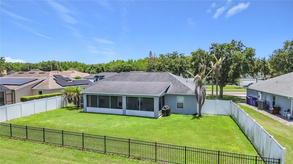 En Venta: $409,900 (3 camas, 2 baños, 1697 Pies cuadrados)