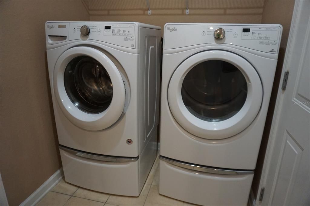 В аренду: $1,725 (2 спален, 2 ванн, 1261 Квадратных фут)