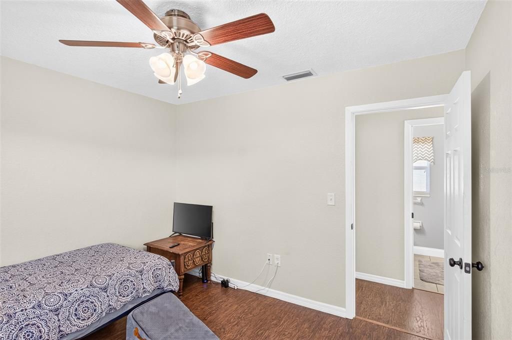Active With Contract: $274,990 (3 beds, 2 baths, 1507 Square Feet)