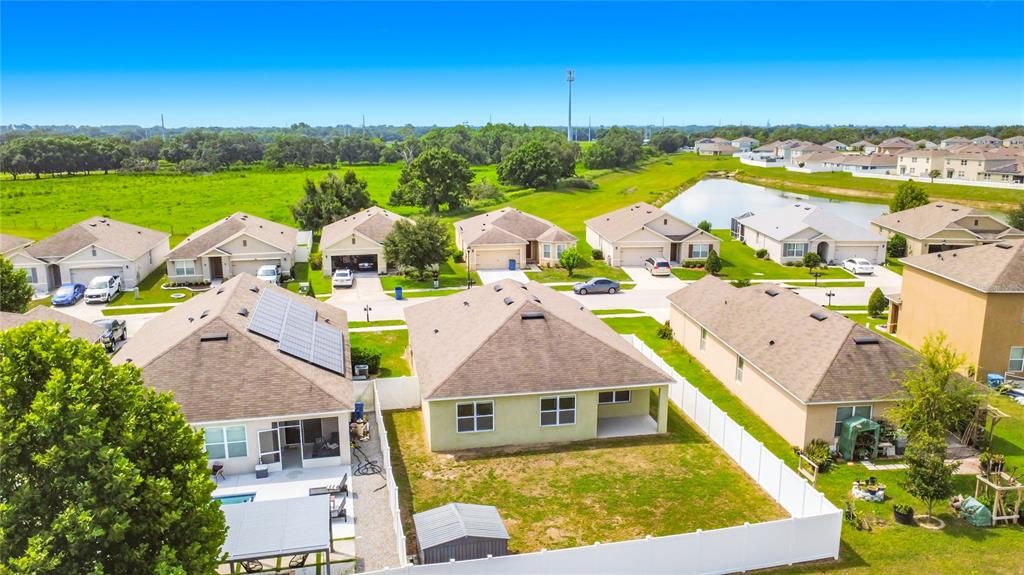 For Rent: $1,900 (3 beds, 2 baths, 1690 Square Feet)