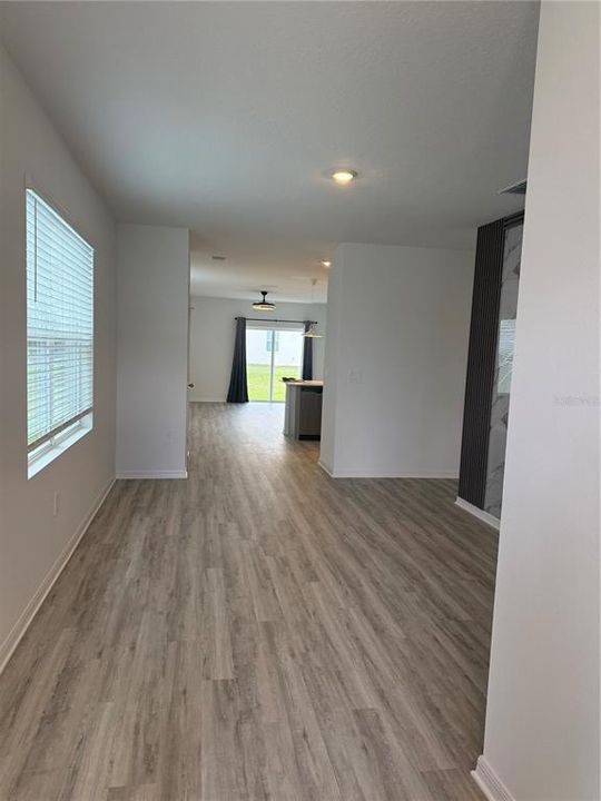 В аренду: $2,300 (3 спален, 2 ванн, 1504 Квадратных фут)