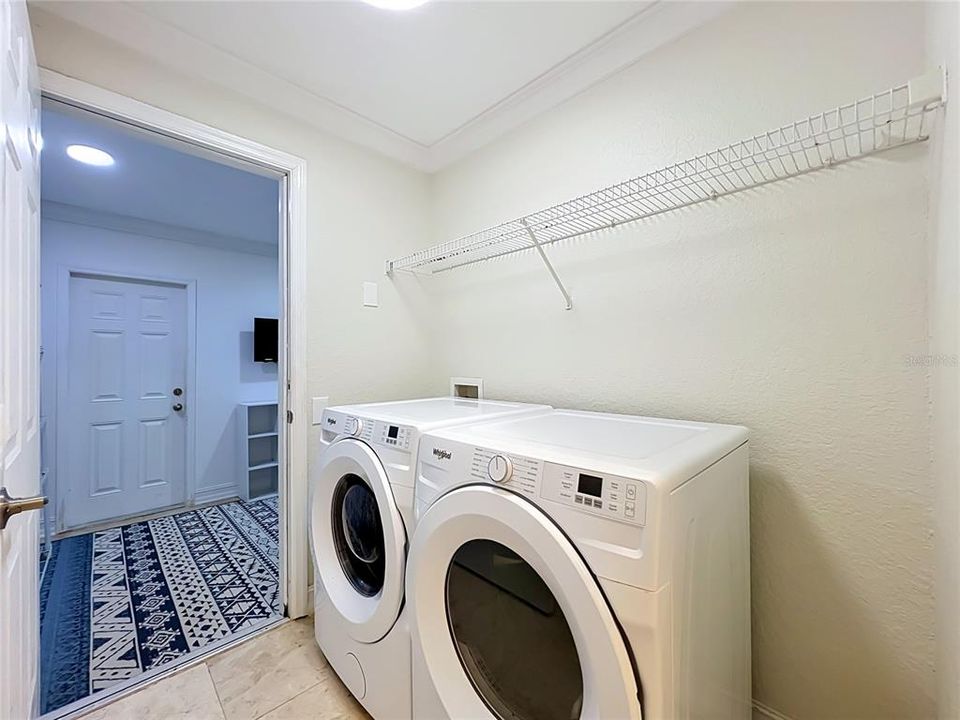 На продажу: $525,000 (3 спален, 2 ванн, 1834 Квадратных фут)