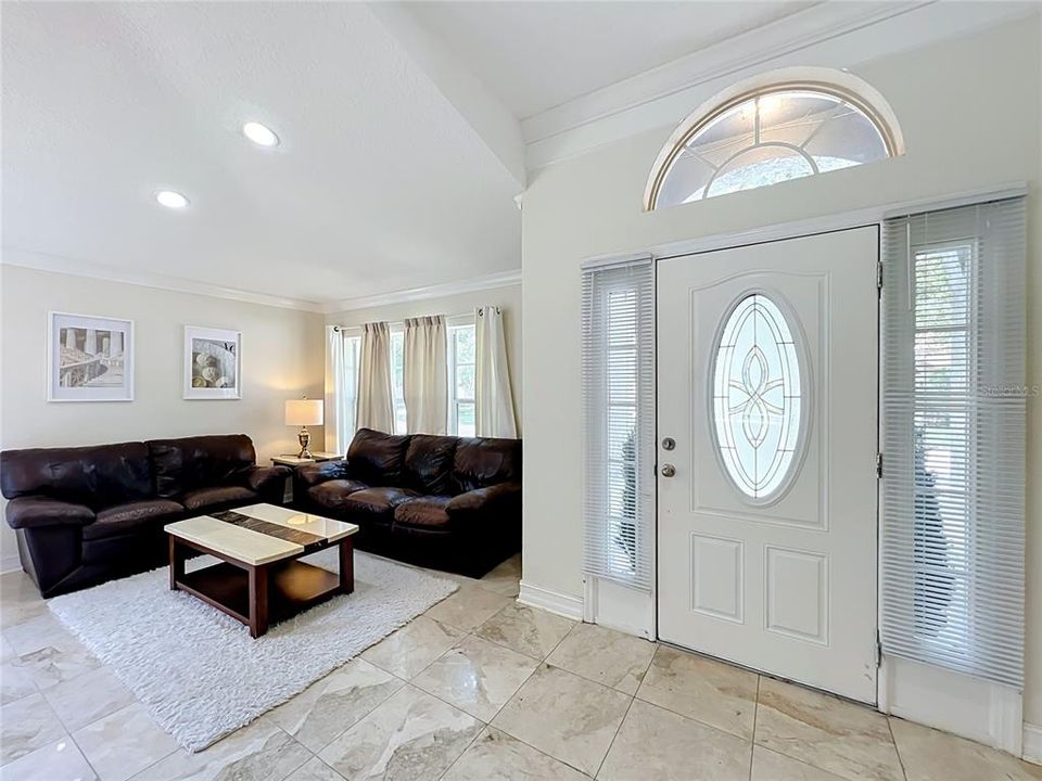 На продажу: $525,000 (3 спален, 2 ванн, 1834 Квадратных фут)