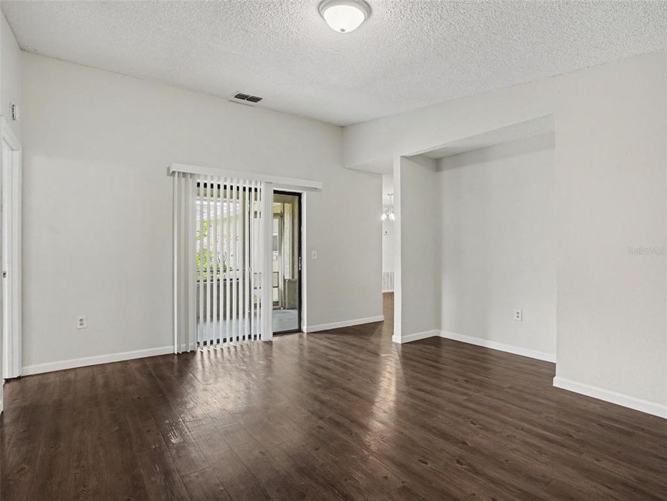 На продажу: $259,900 (3 спален, 2 ванн, 1406 Квадратных фут)