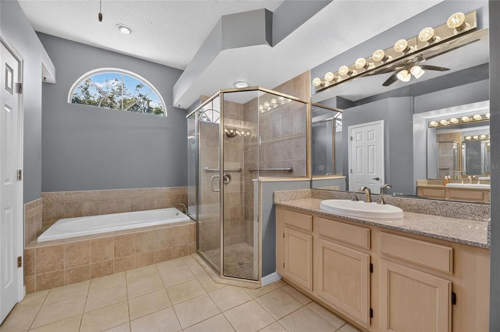 For Sale: $489,900 (4 beds, 2 baths, 2183 Square Feet)