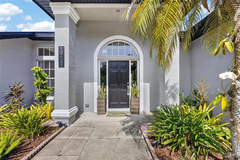 For Sale: $489,900 (4 beds, 2 baths, 2183 Square Feet)