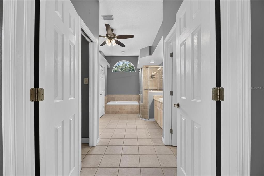 For Sale: $489,900 (4 beds, 2 baths, 2183 Square Feet)