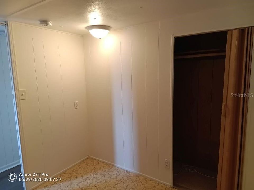 For Sale: $90,000 (2 beds, 1 baths, 672 Square Feet)
