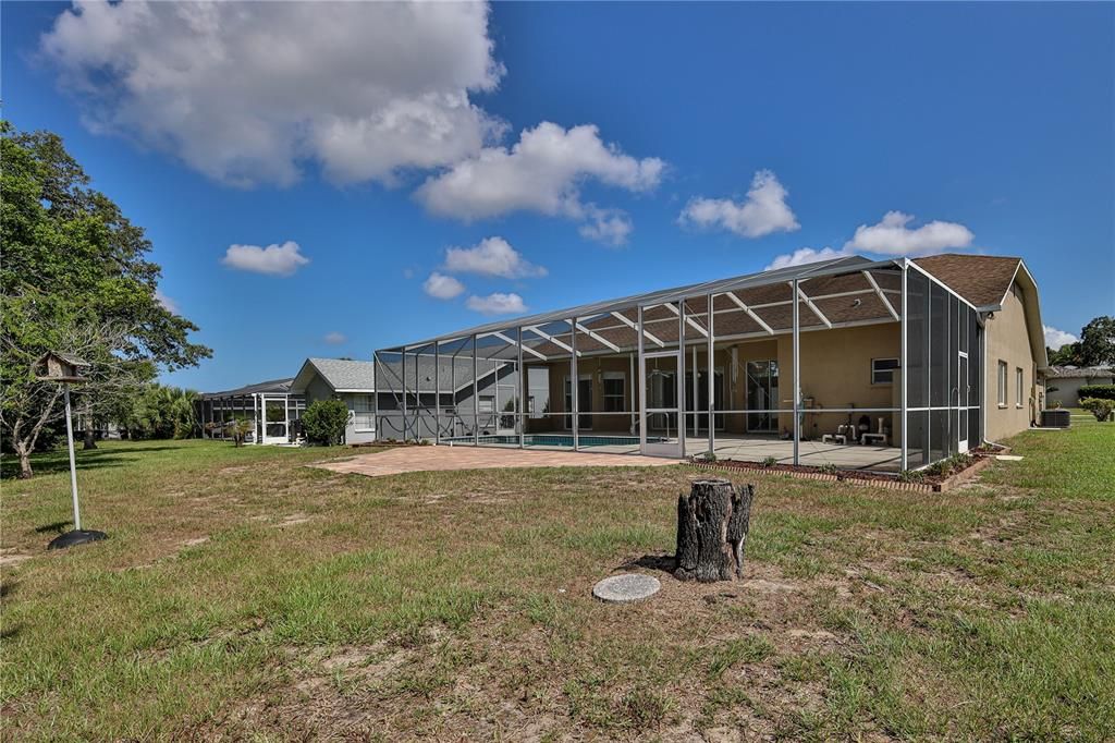 En Venta: $335,000 (3 camas, 2 baños, 1825 Pies cuadrados)