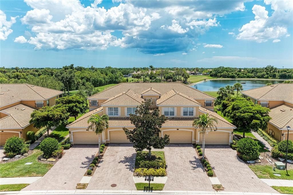 На продажу: $514,999 (3 спален, 2 ванн, 2108 Квадратных фут)