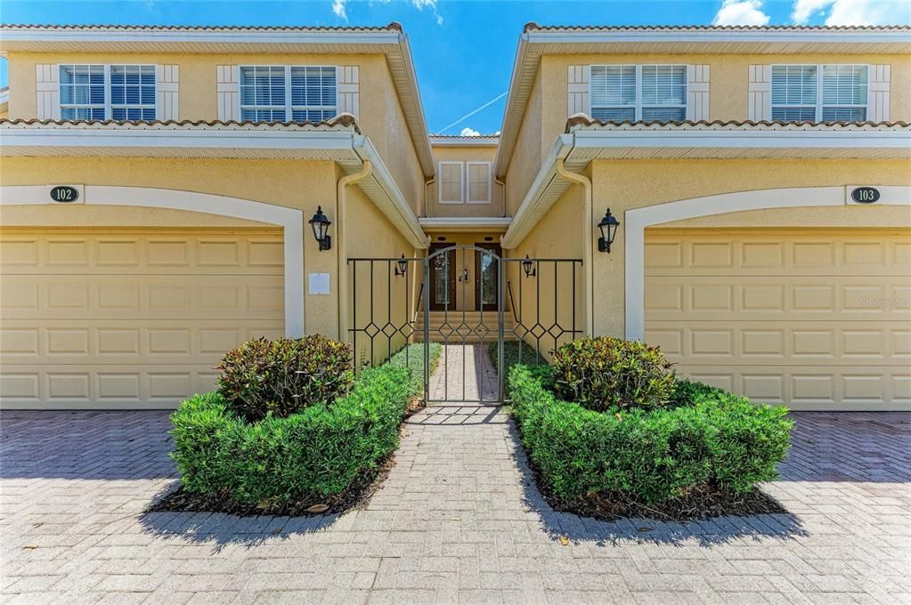 На продажу: $514,999 (3 спален, 2 ванн, 2108 Квадратных фут)