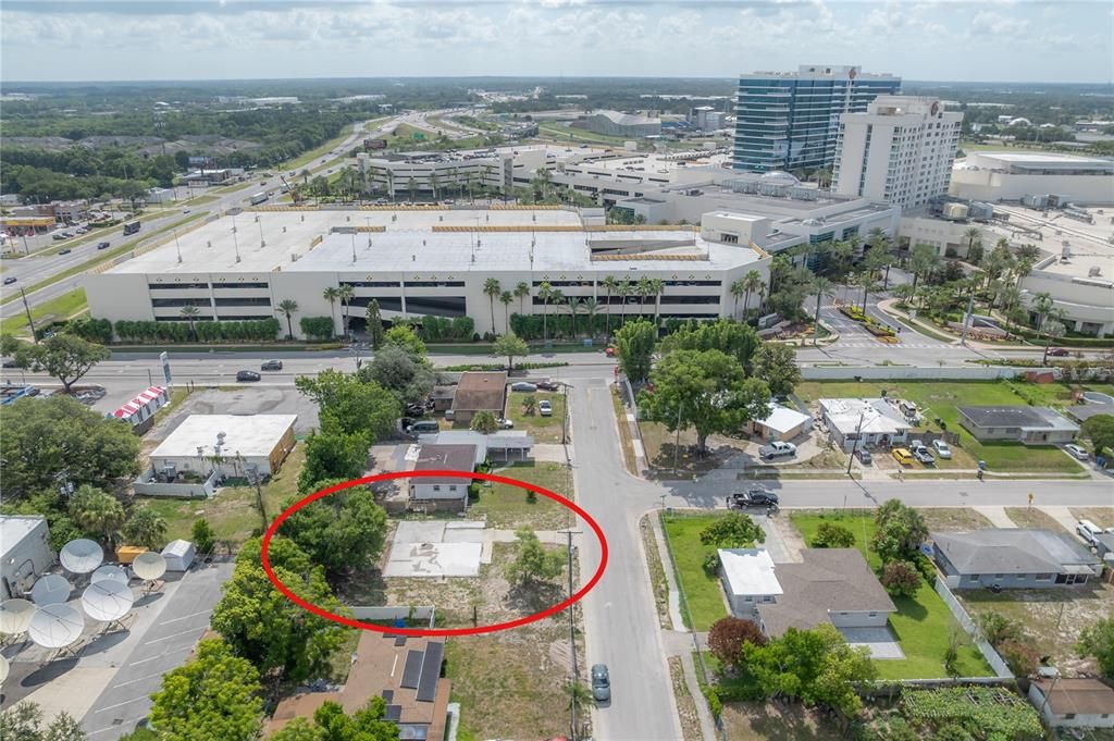 En Venta: $70,000 (0.19 acres)
