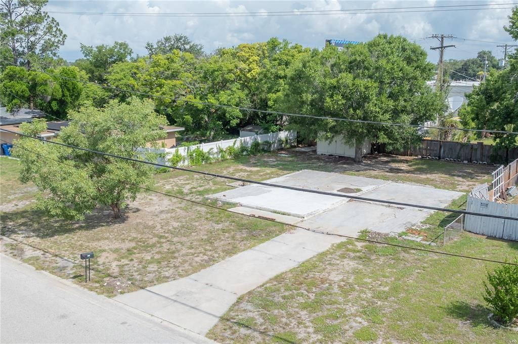En Venta: $70,000 (0.19 acres)