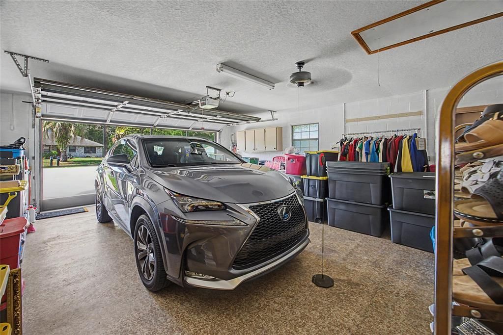 На продажу: $269,900 (3 спален, 2 ванн, 1601 Квадратных фут)