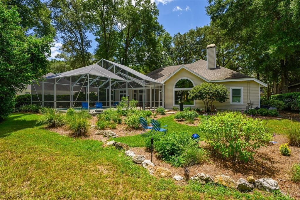 En Venta: $835,000 (4 camas, 3 baños, 2990 Pies cuadrados)