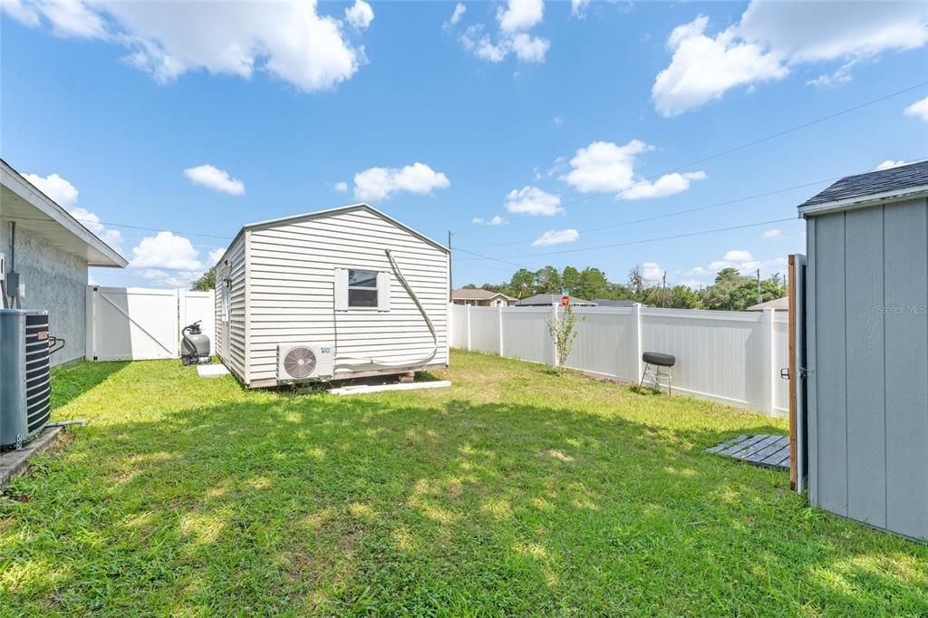 For Sale: $235,000 (3 beds, 2 baths, 1342 Square Feet)