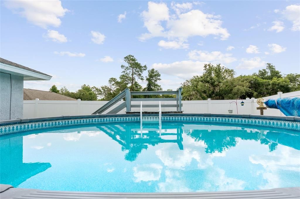 For Sale: $235,000 (3 beds, 2 baths, 1342 Square Feet)