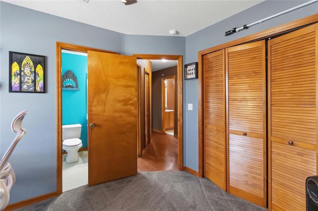 For Sale: $445,000 (4 beds, 3 baths, 1996 Square Feet)