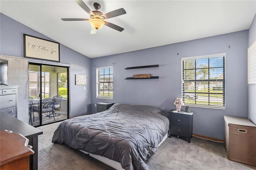 For Sale: $445,000 (4 beds, 3 baths, 1996 Square Feet)