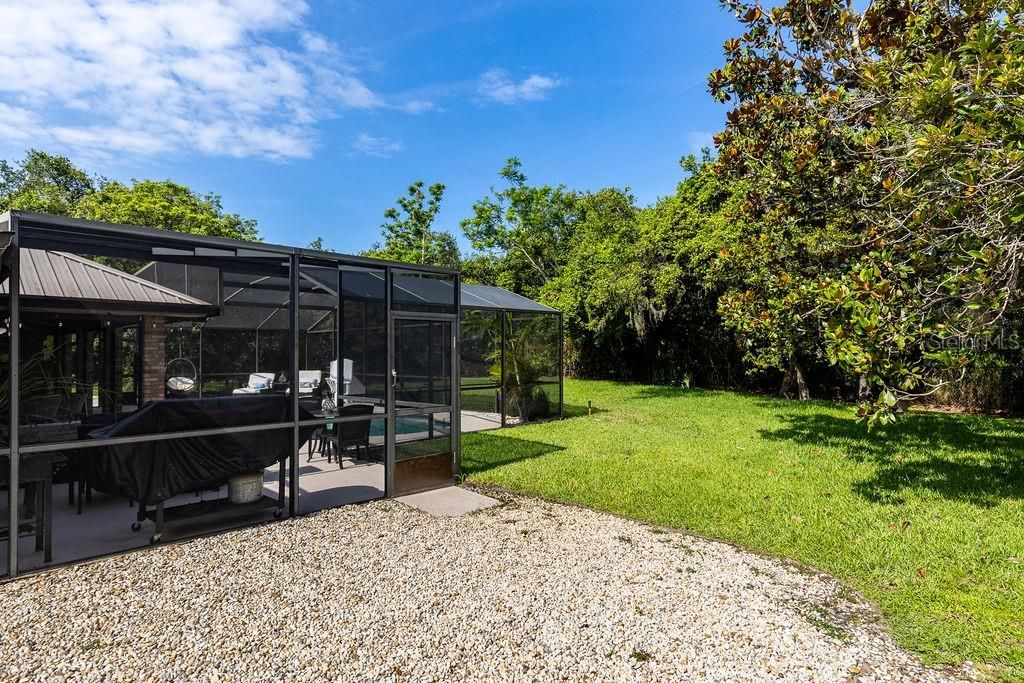 Active With Contract: $4,000 (4 beds, 2 baths, 2627 Square Feet)