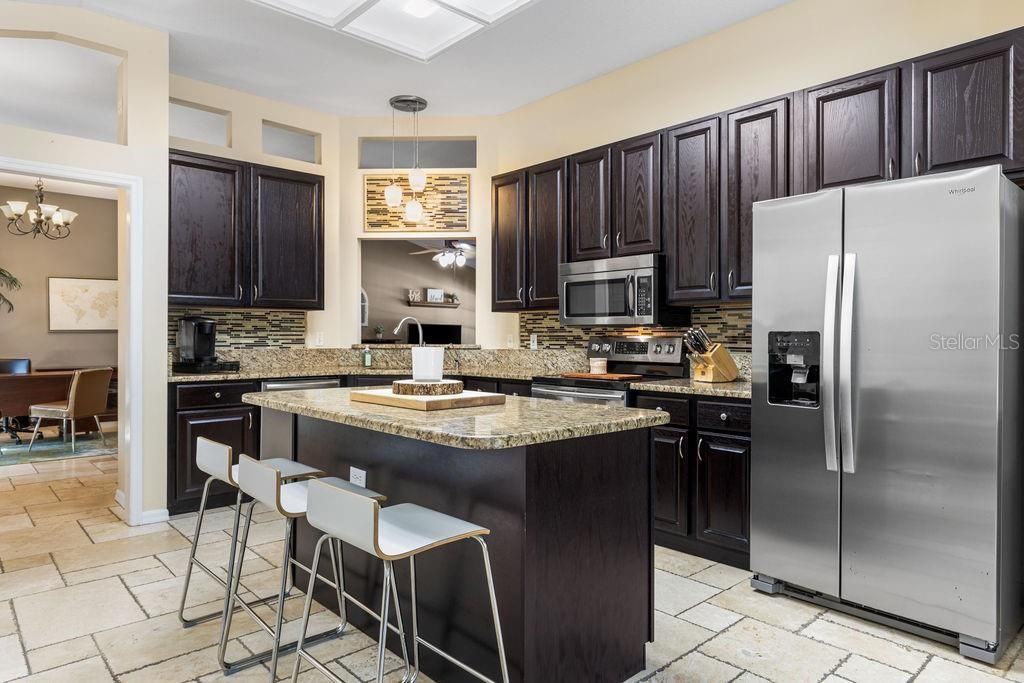 Active With Contract: $4,000 (4 beds, 2 baths, 2627 Square Feet)
