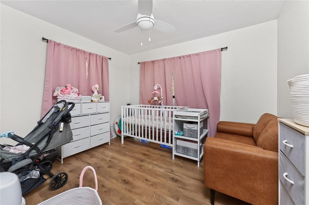 For Sale: $339,000 (3 beds, 2 baths, 1270 Square Feet)
