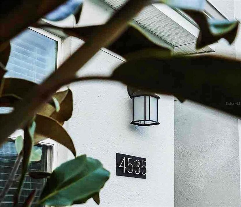 En Venta: $745,000 (8 camas, 5 baños, 4289 Pies cuadrados)