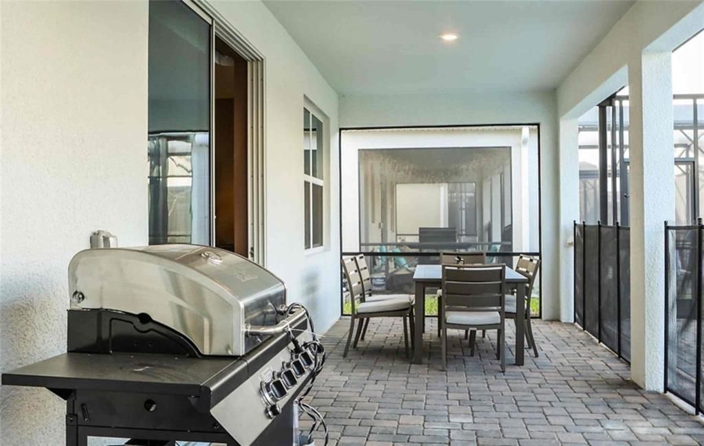 En Venta: $745,000 (8 camas, 5 baños, 4289 Pies cuadrados)