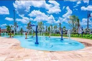 На продажу: $745,000 (8 спален, 5 ванн, 4289 Квадратных фут)