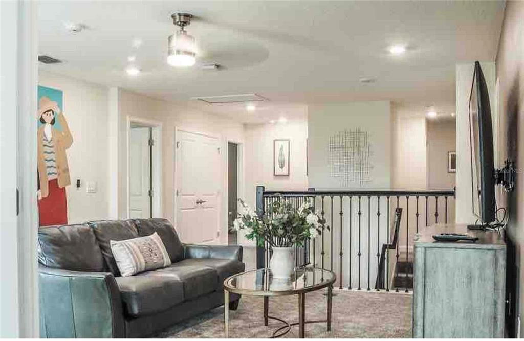 En Venta: $745,000 (8 camas, 5 baños, 4289 Pies cuadrados)