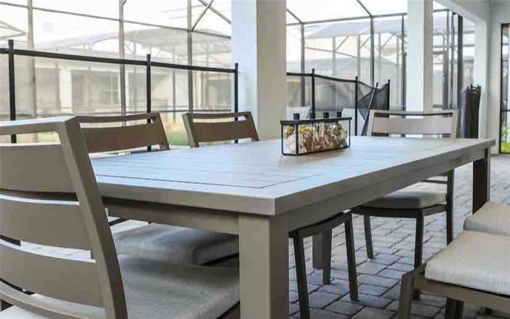 En Venta: $745,000 (8 camas, 5 baños, 4289 Pies cuadrados)