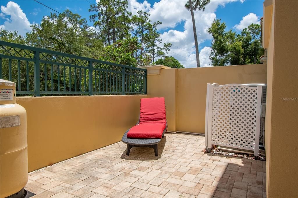 For Sale: $417,900 (3 beds, 2 baths, 1891 Square Feet)