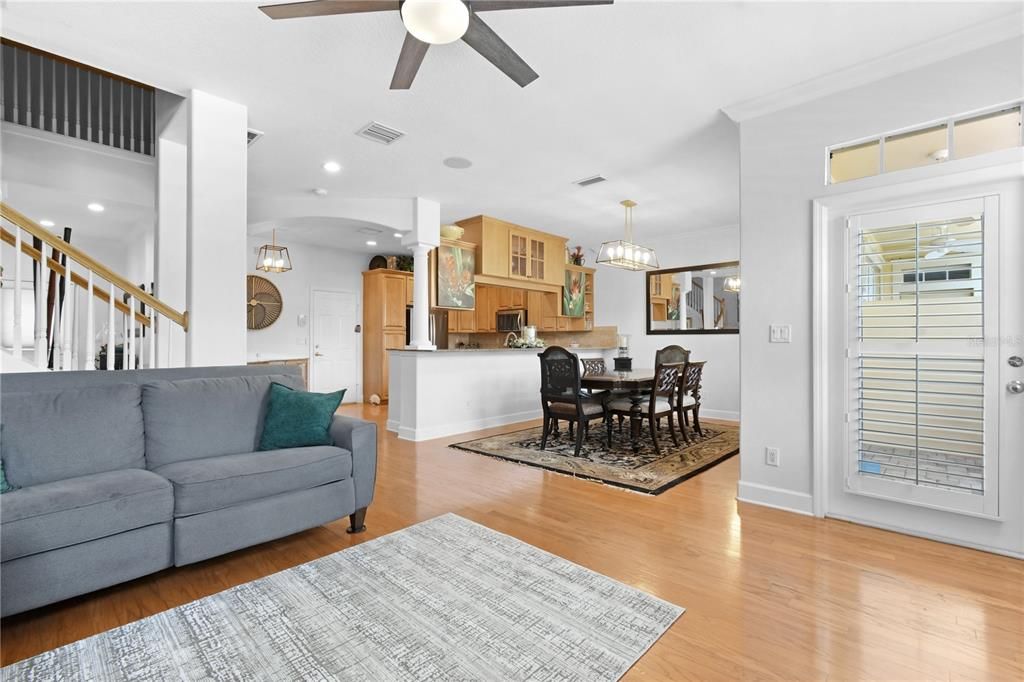For Sale: $417,900 (3 beds, 2 baths, 1891 Square Feet)