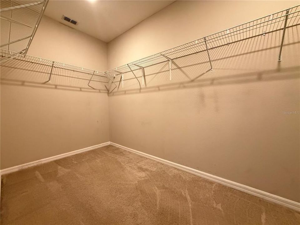 В аренду: $2,700 (4 спален, 3 ванн, 2430 Квадратных фут)