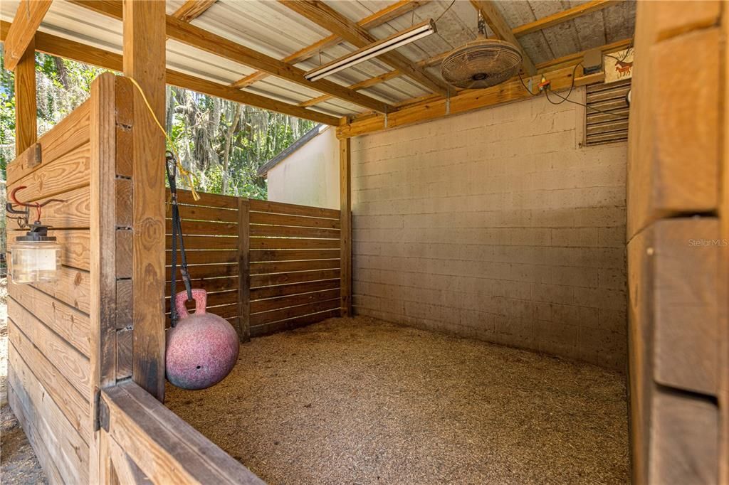 For Sale: $340,000 (3 beds, 2 baths, 1579 Square Feet)