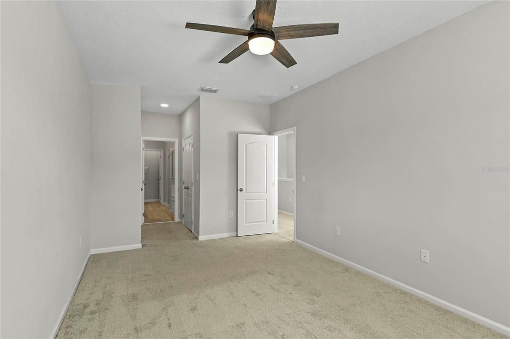 For Sale: $425,000 (3 beds, 2 baths, 1666 Square Feet)